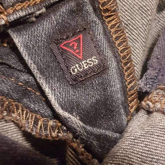 GUESS Jeans - Picture 2 of 6